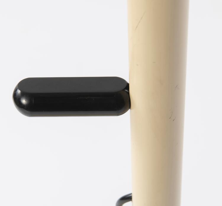 Bild 5 zu Objekt, Bogenleuchte 'Coup&eacute;', 1967, Joe Colombo, Stilnovo, Mailand?, 155A 145