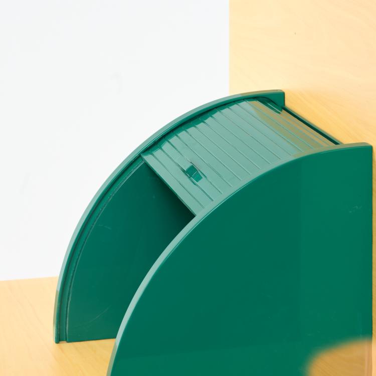 Bild 3 zu Objekt, 'Ritz' desk, 1981 (design), Shiro Kuramata, Memphis, Mailand / Milan, 