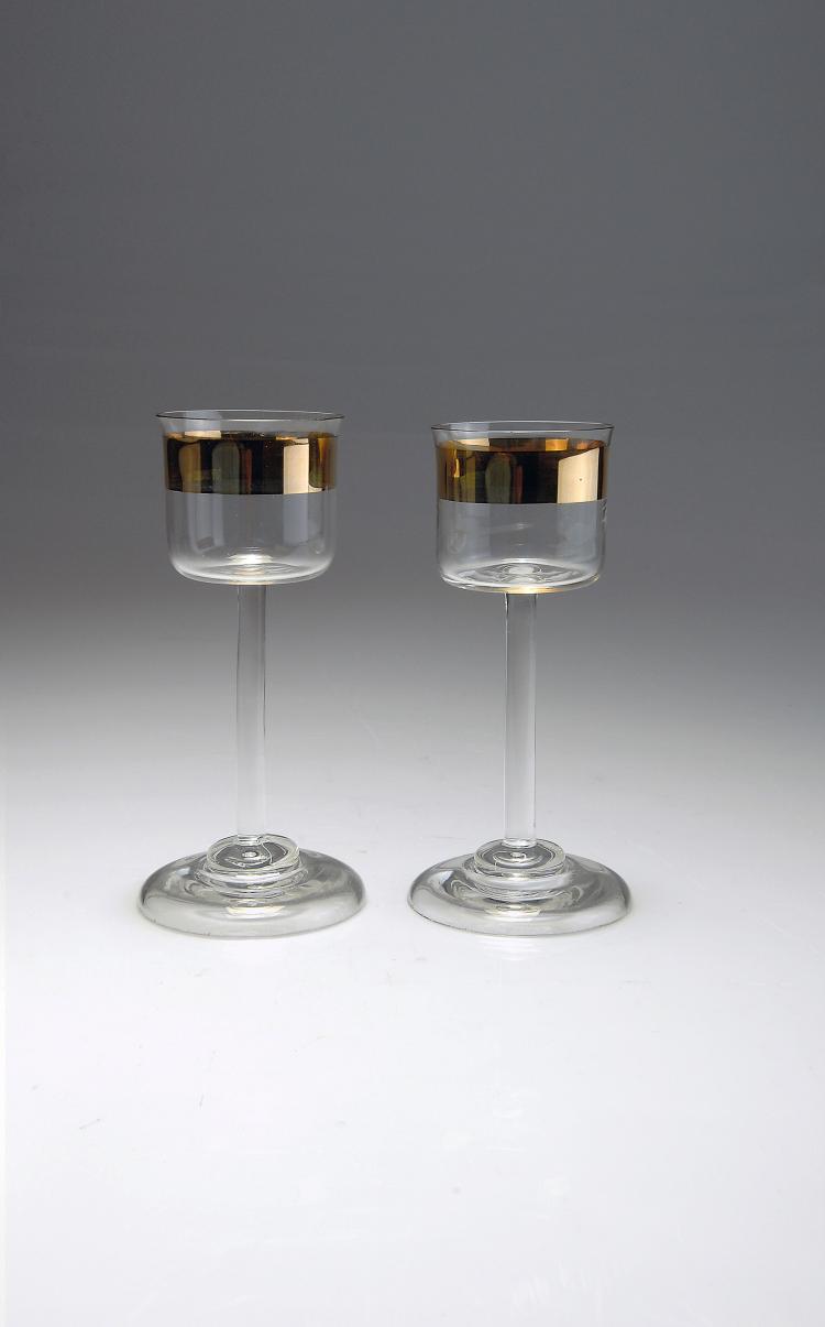 Hauptbild zu Objekt, Zwei Lik&ouml;rgl&auml;ser aus dem 'Wertheim'-Service, 1902, Peter Behrens, Poschinger, Benedikt von, Oberzwieselau, 100C 17