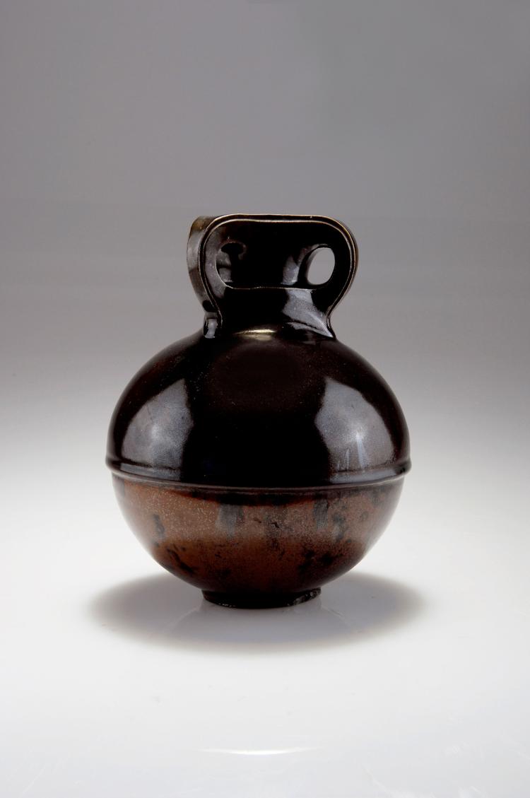 Bild 2 zu Objekt, Henkelvase '205', 1902-03, Henry van de Velde, Hanke, Reinhold, H&ouml;hr, 100C 23