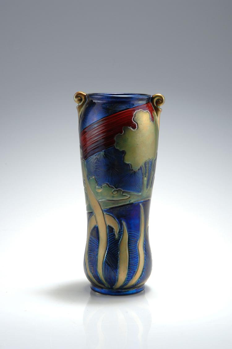 Bild 2 zu Objekt, Henkelvase, um 1900, Zsolnay, P&eacute;cs, 099 568