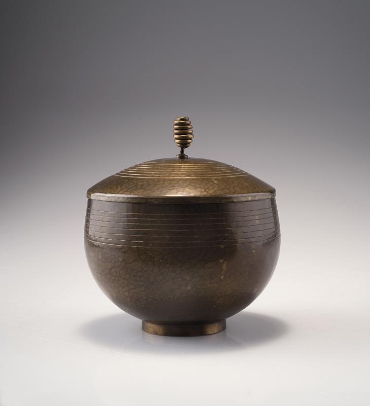 Hauptbild zu Objekt, Covered jar, c1930, Focken, Hayno, Lahr, 111A 637