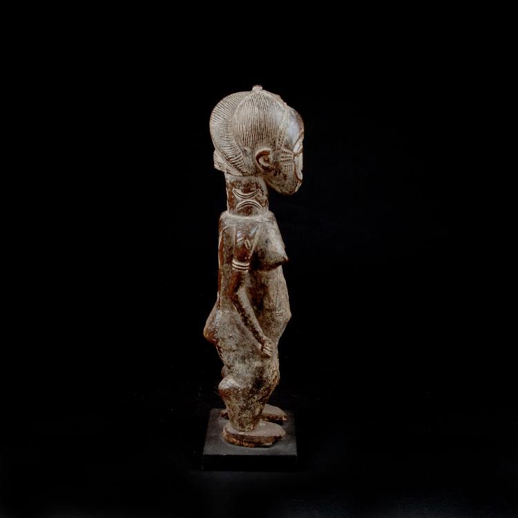 Bild 6 zu Objekt, Weibliche Figur, Elfenbeink&uuml;ste, 115B 9