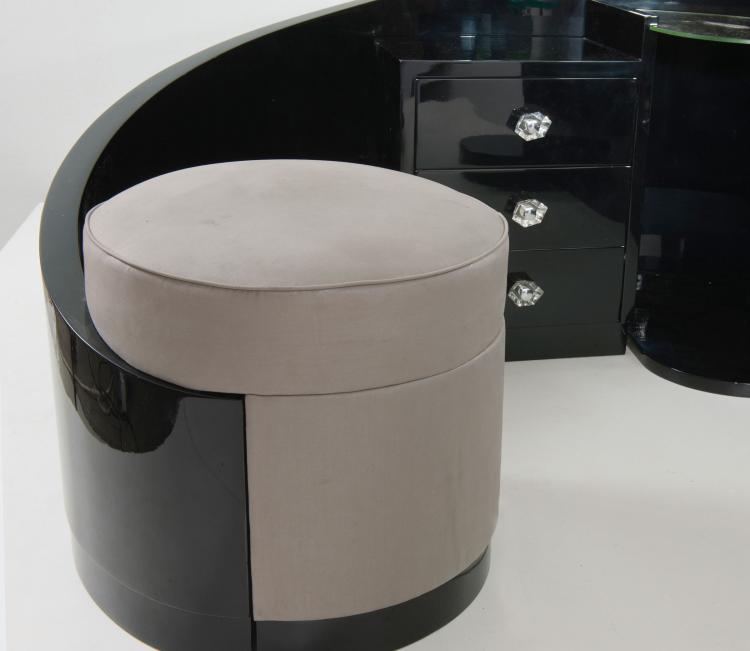 Bild 1 zu Objekt, , Andr&eacute; Domin, Dominique, Paris, 111A 903