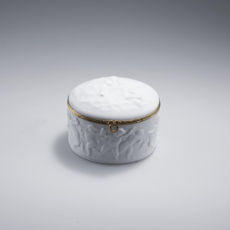 Hauptbild zu Objekt, Candybox with putti, 1920s, Coquet, J. L. Limoges, 111a 347