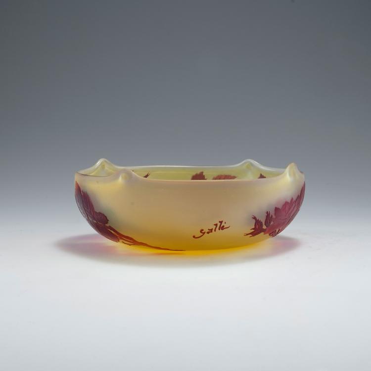 Bild 1 zu Objekt, Bowl 'Roses', 1920s, Gall&eacute;, Emile, Nancy, 111a 126