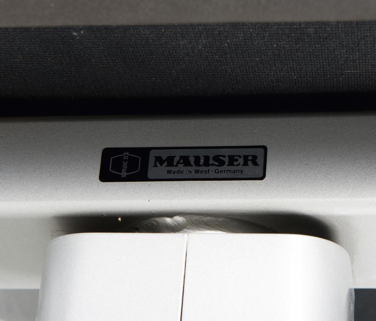 Bild 2 zu Objekt, Zwei Sessel, um 1973, Herbert Hirche, Mauser-Werke, Waldeck, 115C 196