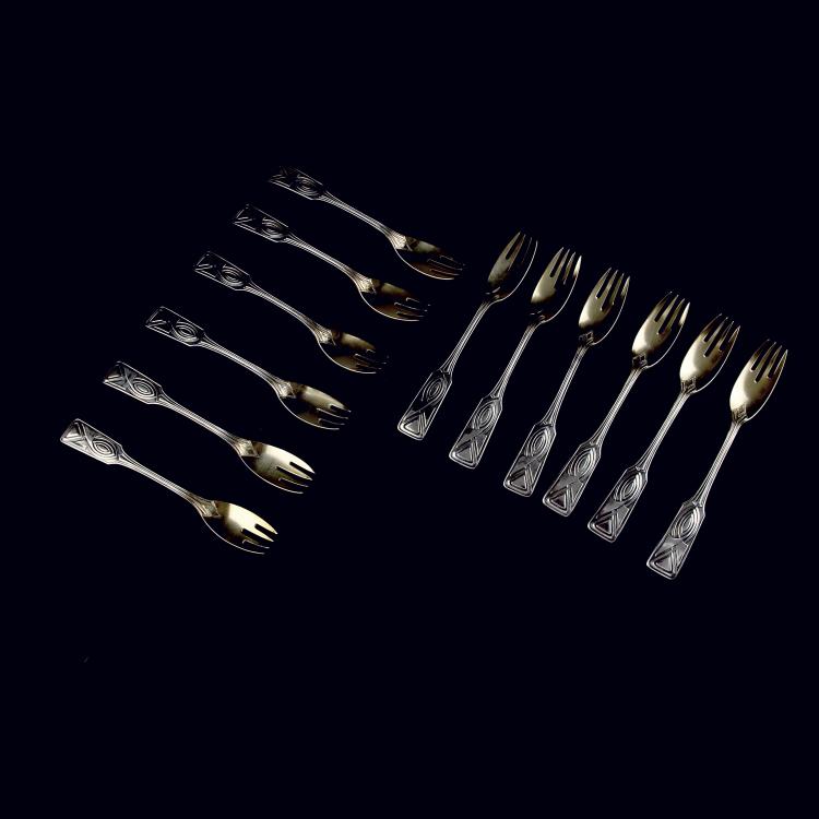 Hauptbild zu Objekt, Zw&ouml;lf Fischgabeln '4800' aus dem Haus Behrens, um 1900/01, Peter Behrens, R&uuml;ckert, M. J., Mainz, 112A 23