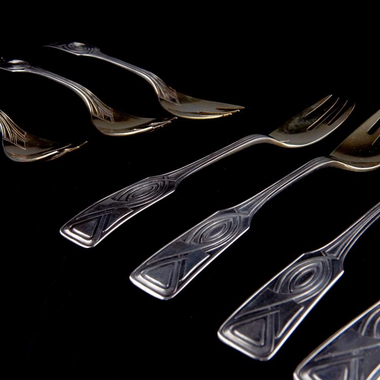 Bild 1 zu Objekt, Zw&ouml;lf Fischgabeln '4800' aus dem Haus Behrens, um 1900/01, Peter Behrens, R&uuml;ckert, M. J., Mainz, 112A 23