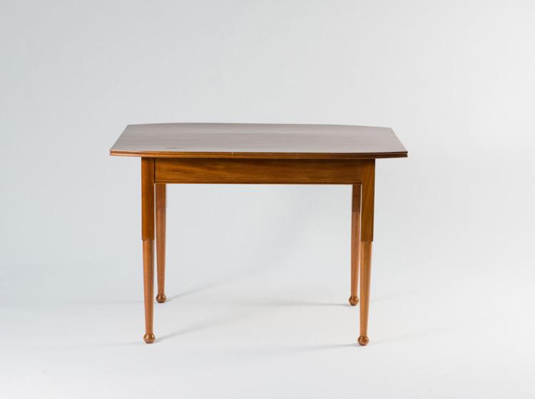 Bild 3 zu Objekt, Saloneinrichtung urspr. f&uuml;r das Haus Dr. Edel, Dresden-Loschwitz, 1904, Richard Riemerschmid, Dresdner Werkst&auml;tten, Hellerau, 112A 52