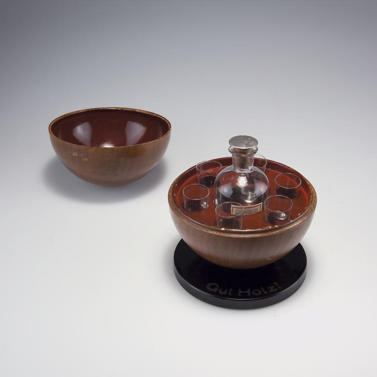 Hauptbild zu Objekt, Portable bar in the shape of a ball, Marianne Brandt, Ruppelwerk, Gotha, 112A 102