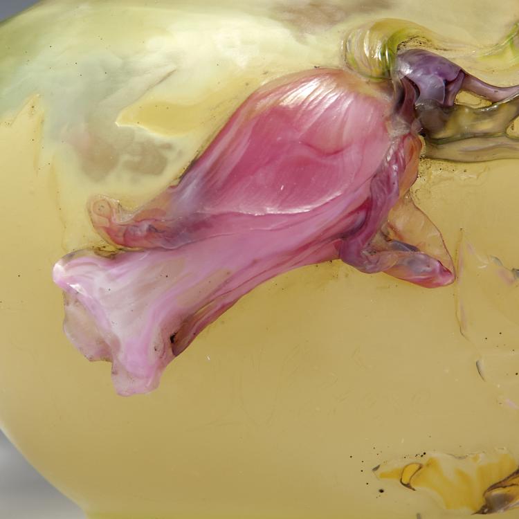 Bild 2 zu Objekt, 'Rose de France' vase with dedication, Gall&eacute;, Emile, Nancy, 112A 27