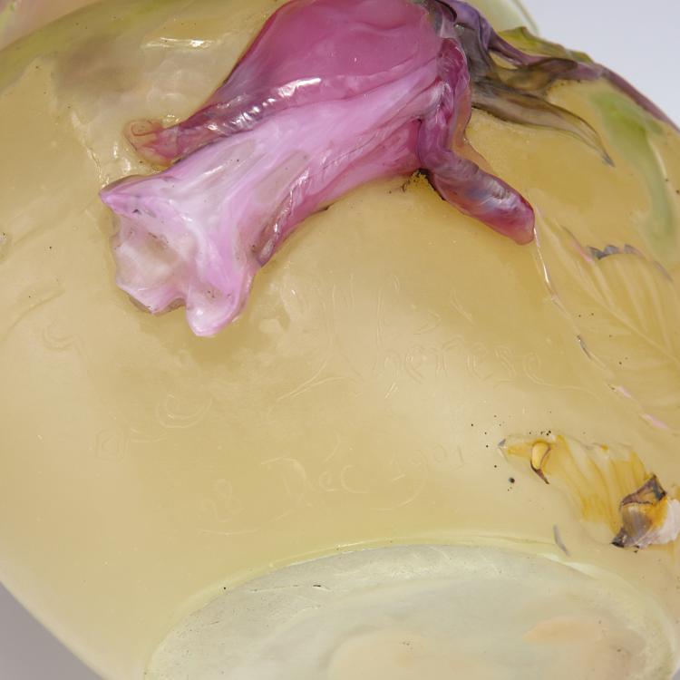 Bild 4 zu Objekt, 'Rose de France' vase with dedication, Gall&eacute;, Emile, Nancy, 112A 27