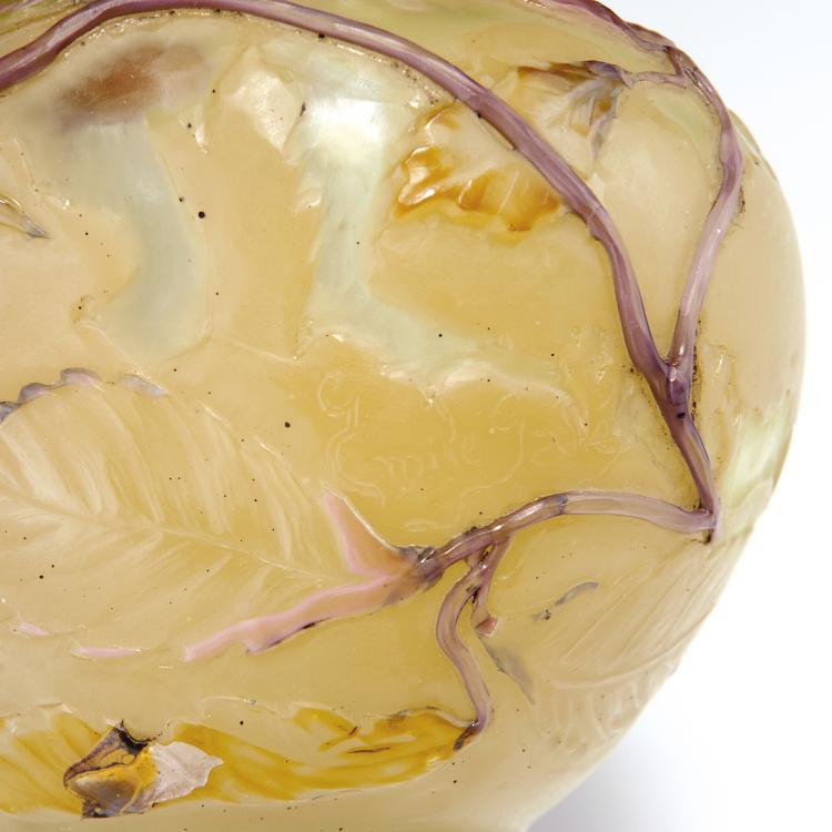 Bild 8 zu Objekt, 'Rose de France' vase with dedication, Gall&eacute;, Emile, Nancy, 112A 27