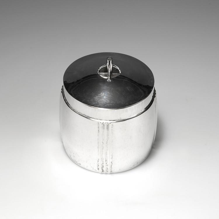 Bild 1 zu Objekt, Box and cover from a tea set, Josef Hoffmann, Wiener Werkst&auml;tte, 112A 51