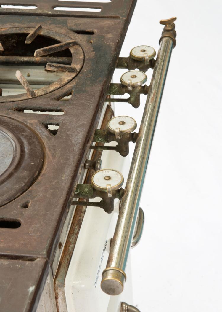 Bild 1 zu Objekt, 'Frankfurt kitchen', Margarete Sch&uuml;tte-Lihotzky, Grumbach, Frankfurt (zugeschrieben); f&uuml;r das st&auml;dtische Hochbauamt, Frankfurt., 112A 93