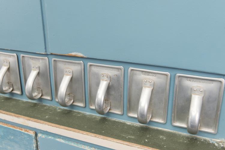 Bild 4 zu Objekt, 'Frankfurt kitchen', Margarete Sch&uuml;tte-Lihotzky, Grumbach, Frankfurt (zugeschrieben); f&uuml;r das st&auml;dtische Hochbauamt, Frankfurt., 112A 93