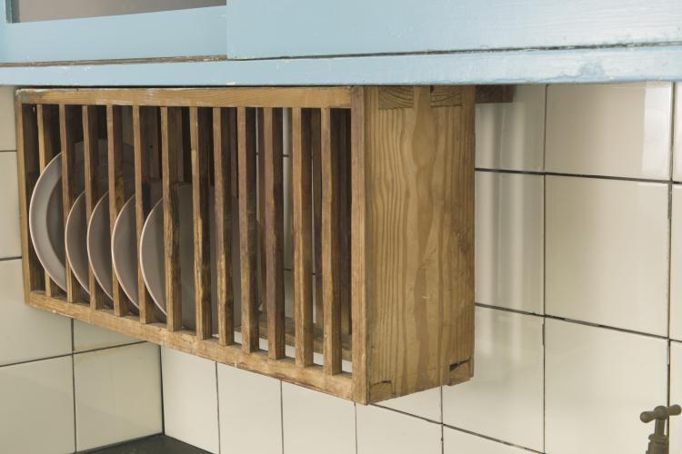 Bild 6 zu Objekt, 'Frankfurt kitchen', Margarete Sch&uuml;tte-Lihotzky, Grumbach, Frankfurt (zugeschrieben); f&uuml;r das st&auml;dtische Hochbauamt, Frankfurt., 112A 93