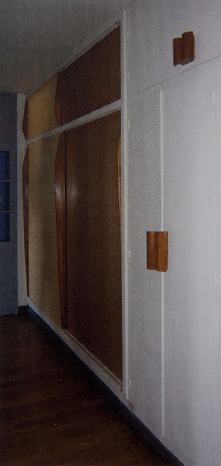 Bild 9 zu Objekt, Large built-in cabinet from the 'Unit&eacute; d'Habitation de Marseille', ATBAT (Atelier des batisseurs); Barbaris, Ajaccio (wohl), 112A 130