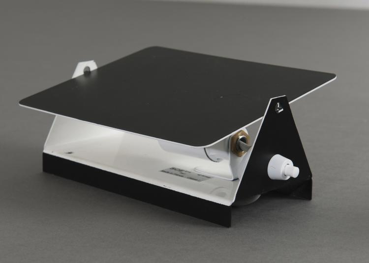 Bild 2 zu Objekt, Acht Wandleuchten 'CP-1', 1960, Charlotte Perriand, Steph Simon, Paris, 115C 482