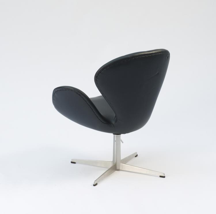 Bild 2 zu Objekt, , Arne Jacobsen, Hansen, Fritz, Aller&ouml;d, 115A 211