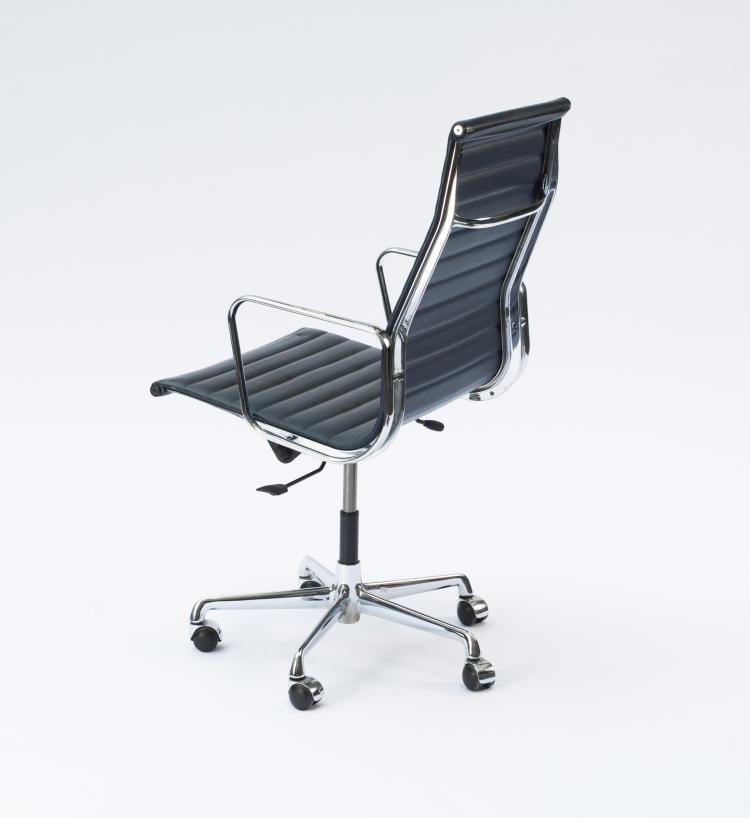 Bild 6 zu Objekt, Acht Armlehnst&uuml;hle 'Aluminium Group', 1958, ICF Cadsana, Mailand, 115C 371