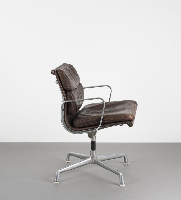 Bild 2 zu Objekt, Armlehnstuhl 'Soft pad', 1969, Miller, Herman, Zeeland, 115C 388