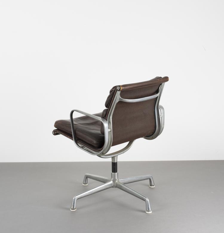 Bild 3 zu Objekt, Armlehnstuhl 'Soft pad', 1969, Miller, Herman, Zeeland, 115C 388