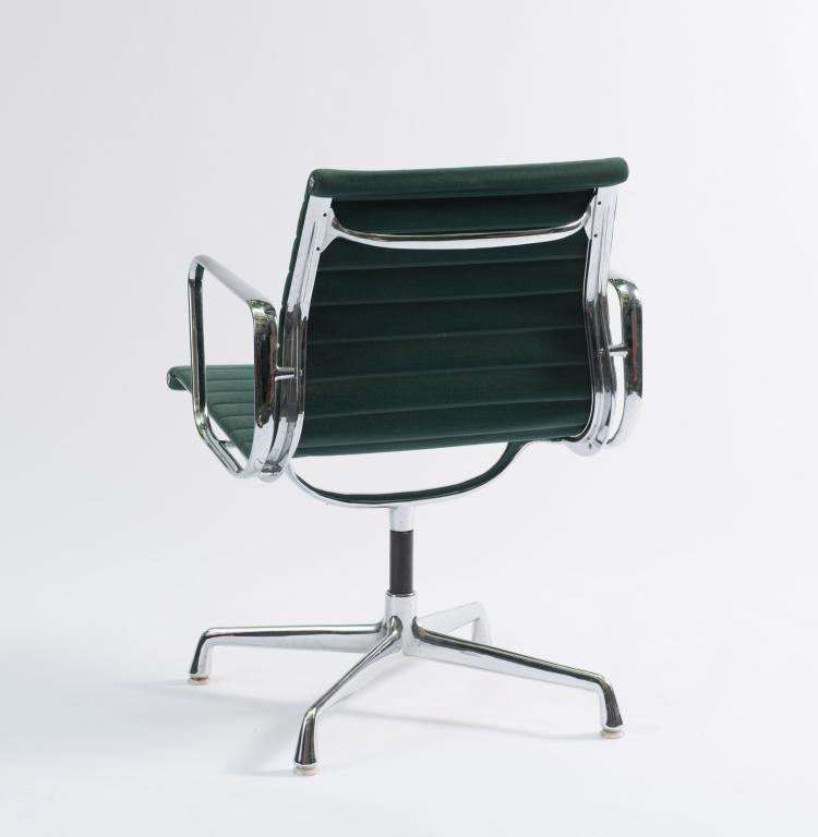 Bild 1 zu Objekt, Armlehnstuhl aus der 'Aluminium Group', 1958, Miller, Herman, Zeeland, 116C 110