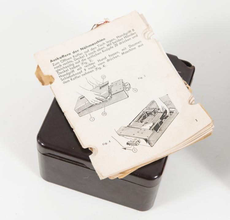 Bild 3 zu Objekt, N&auml;hmaschine 'Freia', 1948, Ernst Fischer, VEB MEWA Ernst-Th&auml;lmann-Werk, Suhl, 115C 152