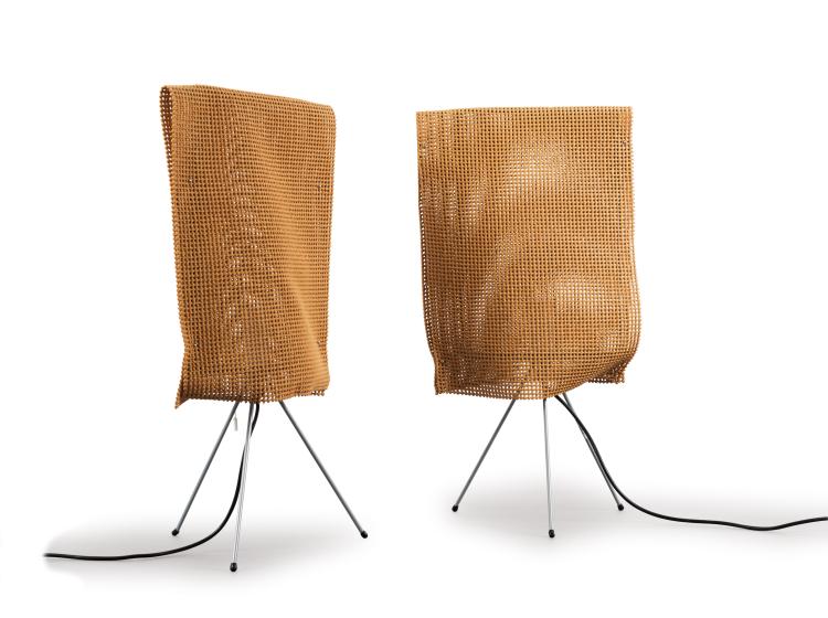 Hauptbild zu Objekt, Zwei Tischleuchten 'Estela', 1990, Oluce, Mailand, 115C 410