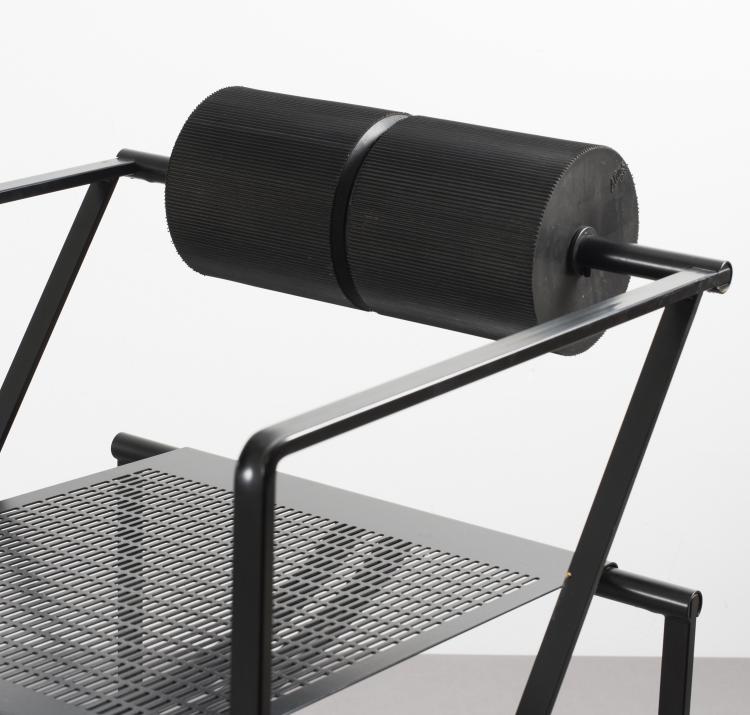 Bild 1 zu Objekt, Armlehnstuhl 'Seconda 602', 1982, Mario Botta, Alias, Crumello del Monte, Bergamo, 115C 266