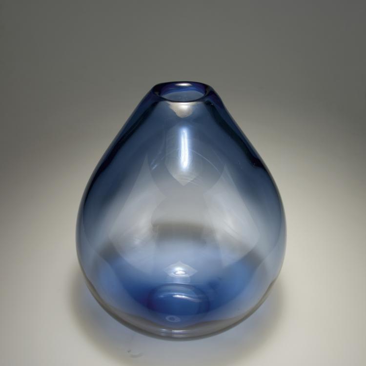 Bild 1 zu Objekt, Vase, um 1950, Per L&uuml;tken, DK  Holmegaard Glasvaerk, Kopenhagen, 115A 324