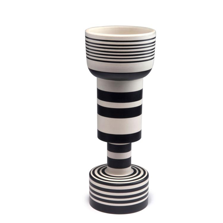 Hauptbild zu Objekt, Gro&szlig;e Vase 'Alzata grande', 1986, Ettore Sottsass, Bitossi, Montelupo; Flavia s.r.l., 116A 33