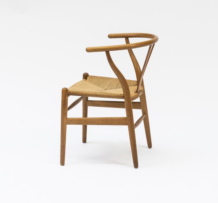 Bild 1 zu Objekt, F&uuml;nf Armlehnst&uuml;hle 'Y-chair CH-24', 1950, Carl Hansen & Son, Odense, 115A 176