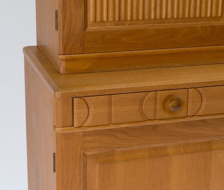 Bild 2 zu Objekt, 'Calmare Nyckel' credenza / shelf, Carl Malmsten, Afors M&ouml;belfabriks AB, Blomstermala, Schweden, 115A 107