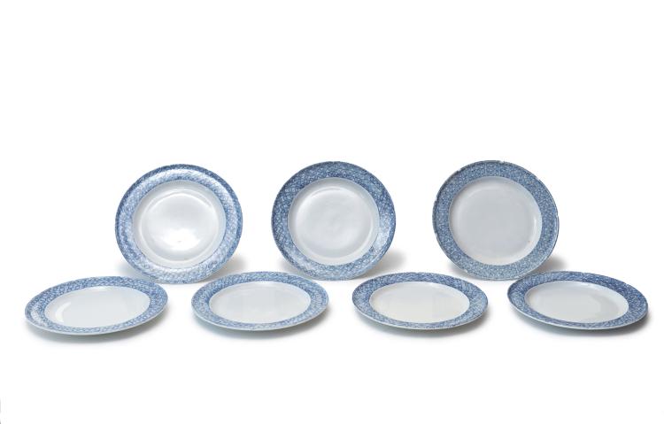 Hauptbild zu Objekt, Seven dining plates, 1903-05, Richard Riemerschmid, Mei&szlig;en, StPM, 117B 58