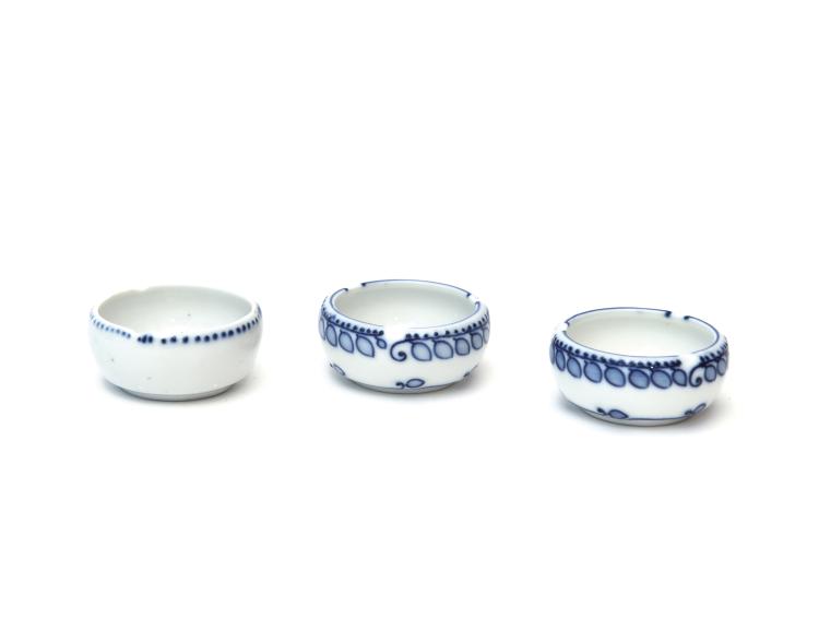 Hauptbild zu Objekt, Three salt cellars, 1903-05, Richard Riemerschmid, Mei&szlig;en, KPM, 117B 64