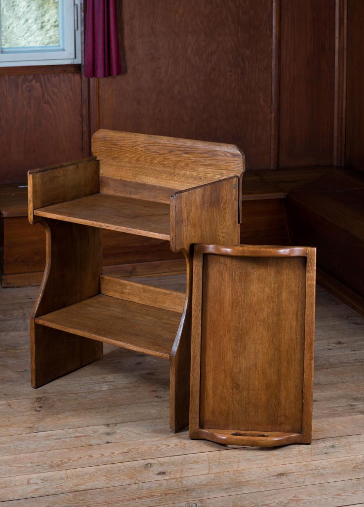 Bild 1 zu Objekt, Regal mit abnehmbaren Tablett 'Einrichtung III', 1908, Richard Riemerschmid, Deutsche Werkst&auml;tten, Hellerau, 117B 126