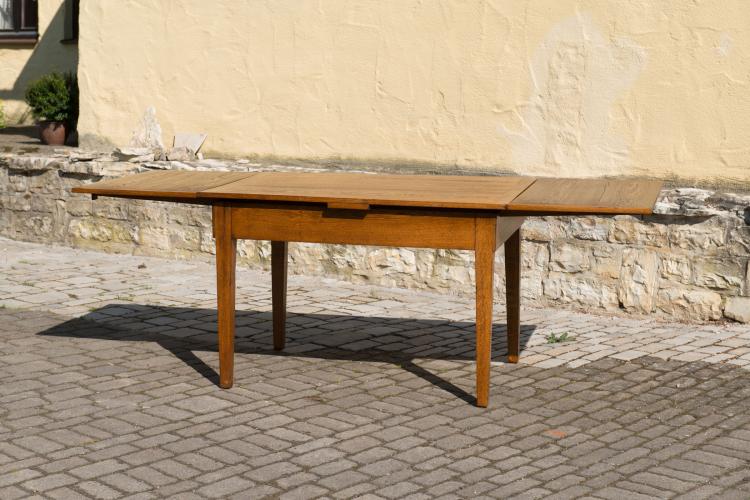 Bild 2 zu Objekt, E&szlig;tisch 'Speisezimmer III', um 1906, Richard Riemerschmid, Dresdener Werkst&auml;tten, Hellerau, 117B 105