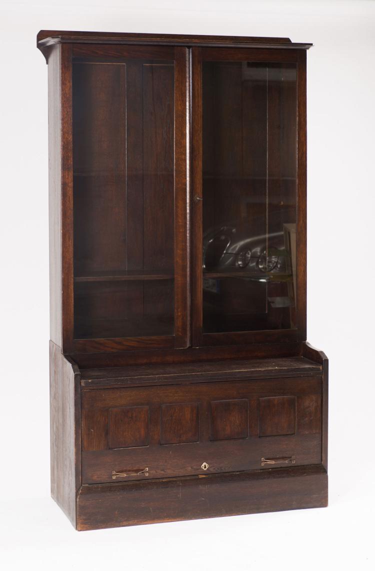Bild 1 zu Objekt, Bookcase, c1908, Richard Riemerschmid, Deutsche Werkst&auml;tten, Hellerau, 117B 132