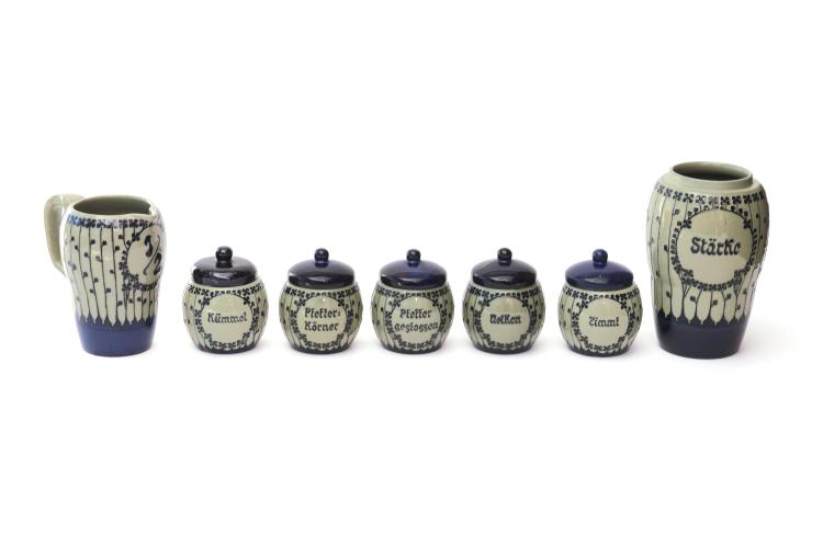 Hauptbild zu Objekt, Seven kitchen containers, 1903, Richard Riemerschmid, Merkelbach, Reinhold, Grenzhausen, 117B 56