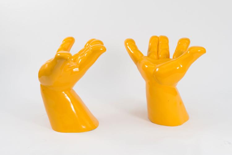 Bild 1 zu Objekt, Zwei St&uuml;hle 'Hand', 1970er Jahre, Italien, 116A 171