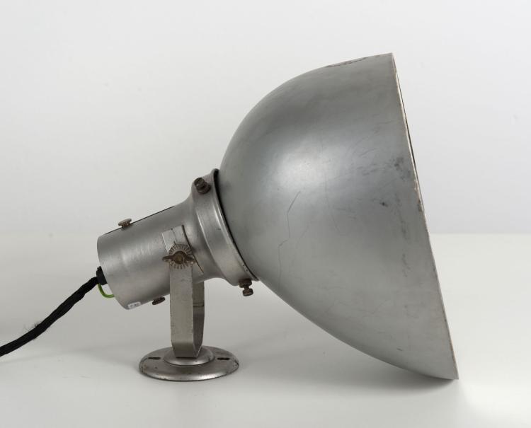 Bild 1 zu Objekt, Schaufenster-Schr&auml;gstrahler No. 380, 1935, K&ouml;rting & Mathiesen, Leipzig-Leutzsch, 116C 33