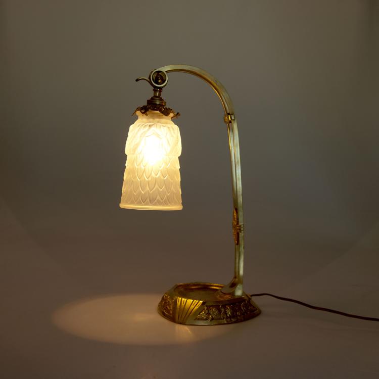 Bild 1 zu Objekt, Tischleuchte 'Plumes', um 1930, Schneider, Epinay-sur-Seine, 117A 265