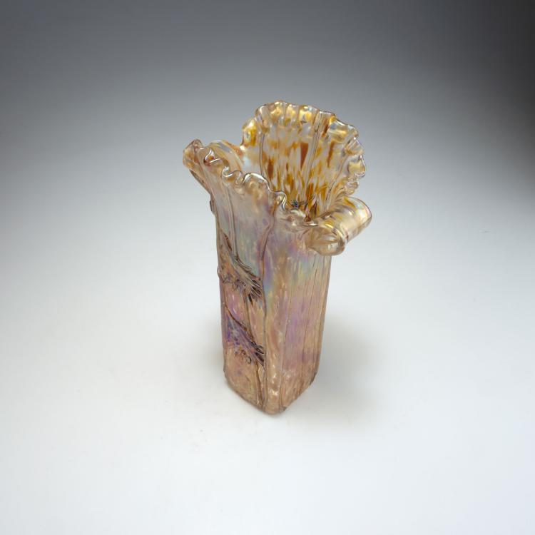 Bild 2 zu Objekt, Vase with handles, 1900-10, Elisabeth Glasfabrik, Kosten bei Teplitz; Pallme-K&ouml;nig, Gebr.; Habel, Wilhelm, 117C 31