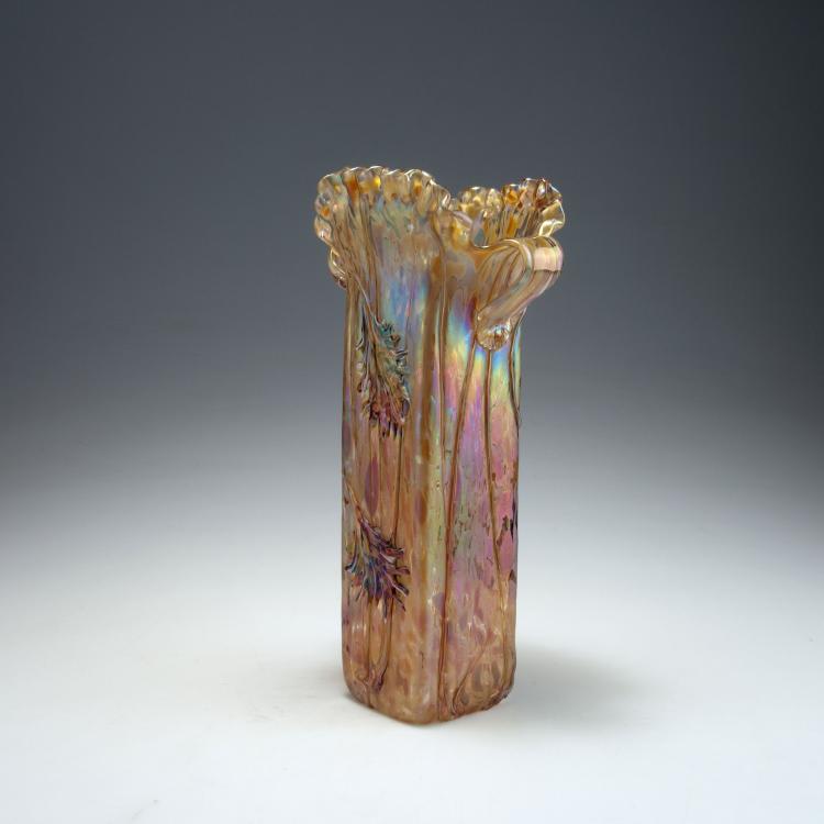 Bild 3 zu Objekt, Vase with handles, 1900-10, Elisabeth Glasfabrik, Kosten bei Teplitz; Pallme-K&ouml;nig, Gebr.; Habel, Wilhelm, 117C 31