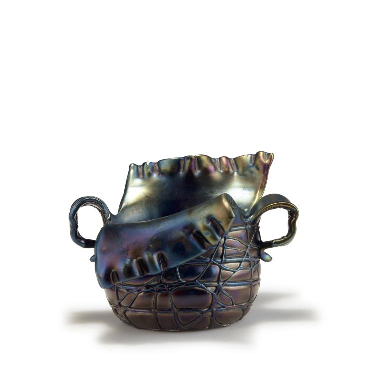 Hauptbild zu Objekt, Vase with handles, 1900-03, Elisabeth Glasfabrik, Kosten bei Teplitz; Pallme-K&ouml;nig, Gebr.; Habel, Wilhelm, 117C 69