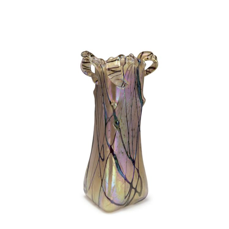 Hauptbild zu Objekt, Vase with handles, 1900-05, Elisabeth Glasfabrik, Kosten bei Teplitz; Pallme-K&ouml;nig, Gebr.; Habel, Wilhelm, 117C 55