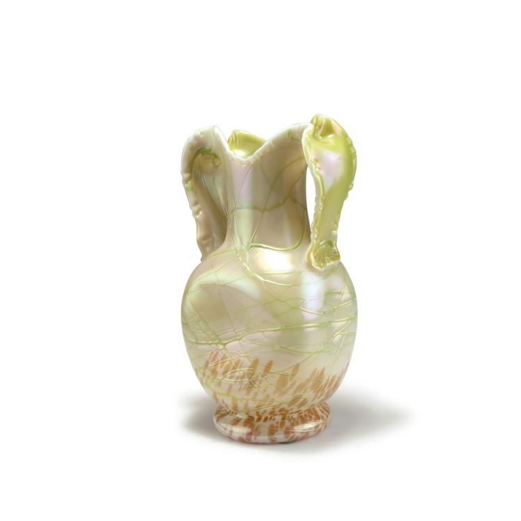 Hauptbild zu Objekt, Tall vase with handles, 1900-05, Elisabeth Glasfabrik, Kosten bei Teplitz; Pallme-K&ouml;nig, Gebr.; Habel, Wilhelm, 117C 2